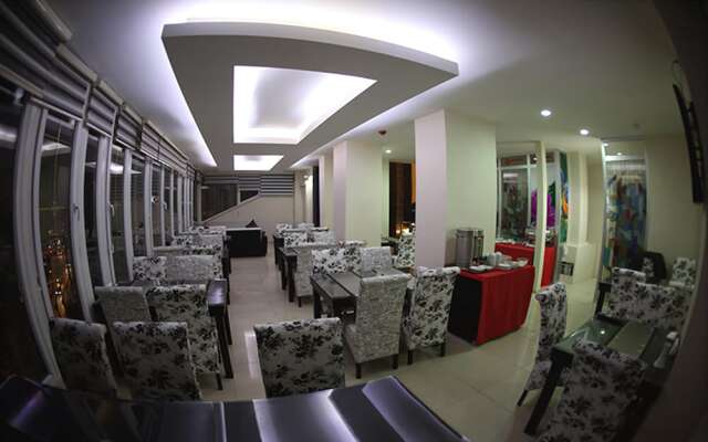 Koc Hotel Isparta