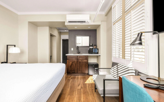 Hotel Petaluma, Tapestry Collection by Hilton