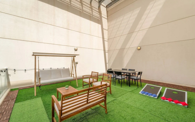 Silkhaus Stylish 2bdr in Mayfair Tower