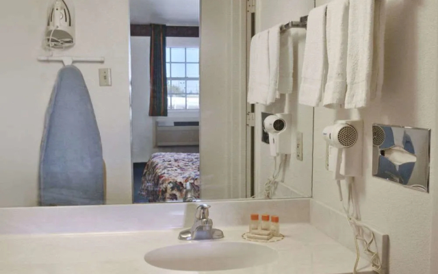 Days Inn Lubbock 4th Street