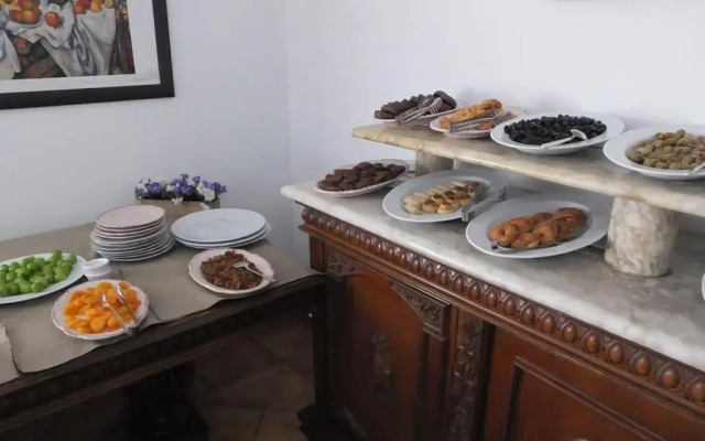 Urcu Hotel