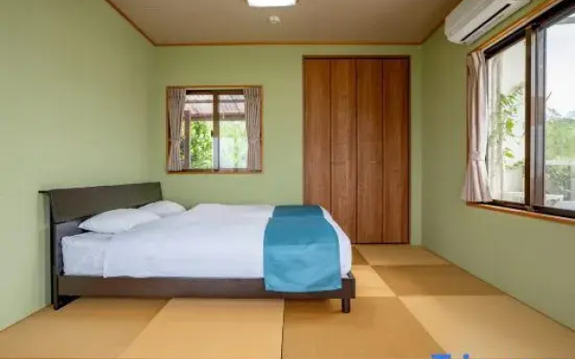 Pension Pacifica Kouri
