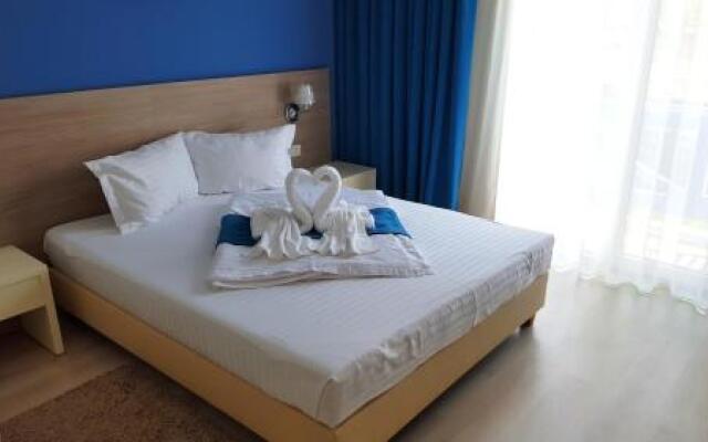 Pensiunea Blue House