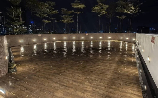 Avara Mid Valley By VP