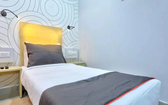 Mayajaal Multiplex By OYO Rooms