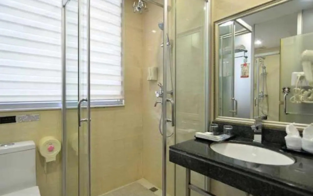 Zhuhai Xinhualian Business Hotel