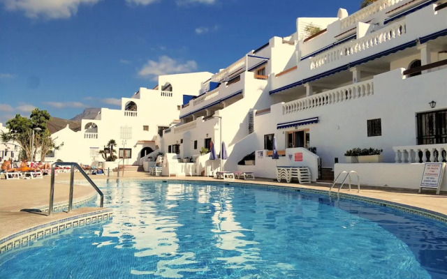 Port Royal Apartments