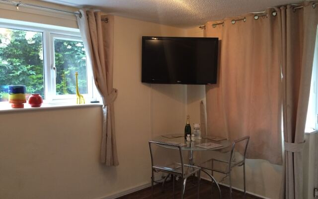 Thomson Lodge 1-Bedroom Flat
