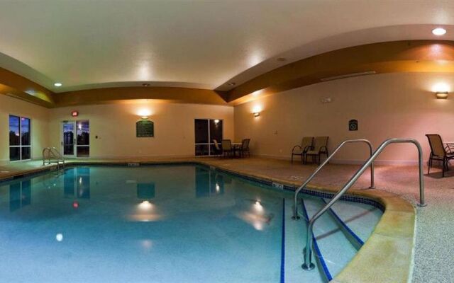 Links Bos Landen Hotel & Spa of Pella, Trademark by Wyndham