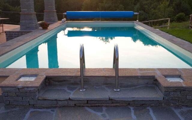 VILLA ARBEIO 8&6, Emma Villas