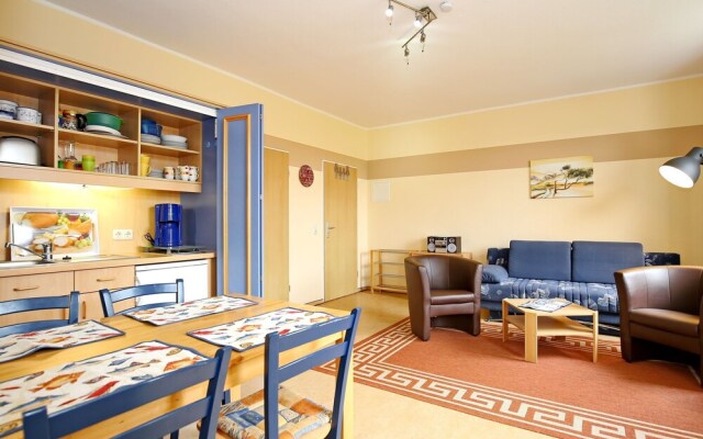 Peaceful Apartment in Kuhlungsborn with Garden