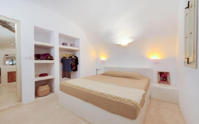Cave at White Rock - 100% Private outdoor jacuzzi