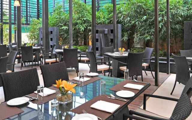 Four Points by Sheraton Hotel & Serviced Apartments, Pune