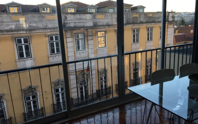 Lisbon Principe Real Luxe Flat