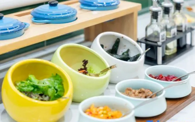 EZZI Hotel (Jinan Olympic Sports Center Wanxiangcheng) – Meal – Jinan