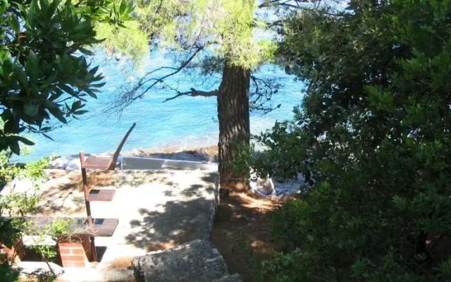 Holiday Home Tomić Private Beach