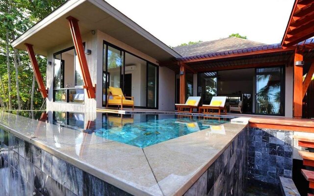 CHUZ Villas Samui