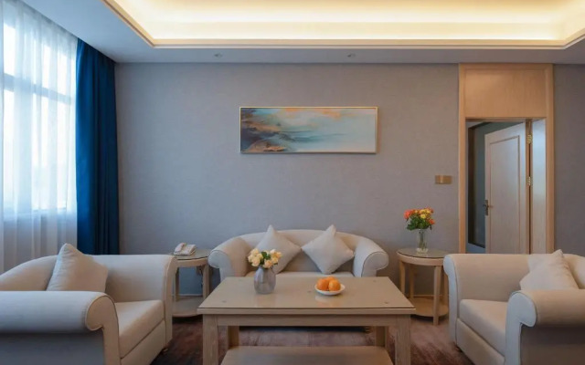 Vienna Hotel Guangdong Foshan Sanshui Forest Park