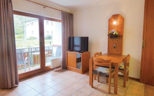 Amazing Apartment in Thalfang With 1 Bedrooms