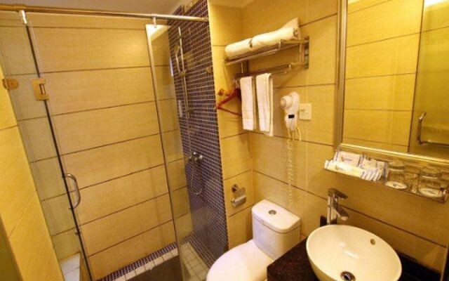 Perfect Season Hotel (Tiexi Branch)