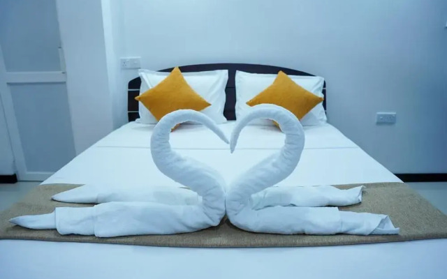 Green Eye Apartment & Hotel
