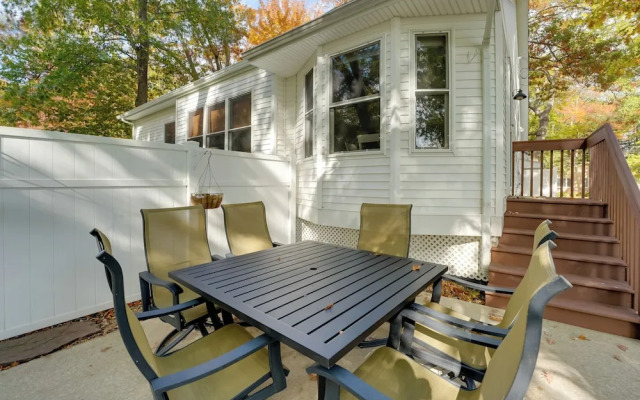 Holland Home: Walk to the Beach!