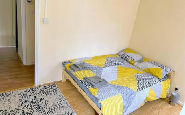 2-bed Apartment in Central London off Edgware Rd