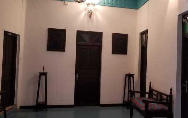 Warere Town House