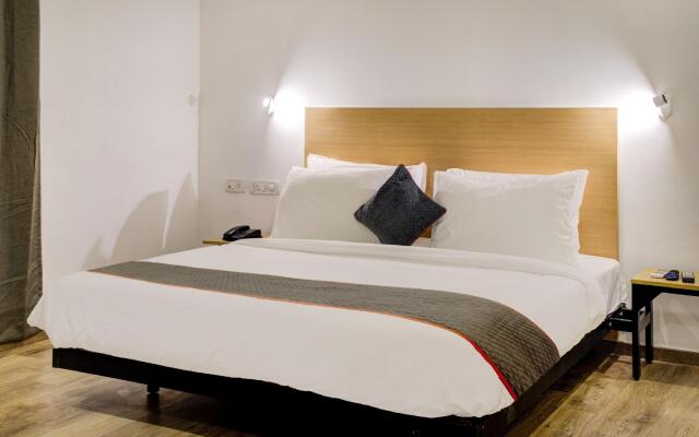 OYO 385 TownHouse Navya International Ramamurthy Nagar
