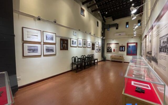 Deng Stone House Pastoral Resort