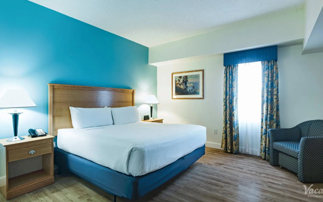 The Atrium Resort, Virginia Beach by Vacatia