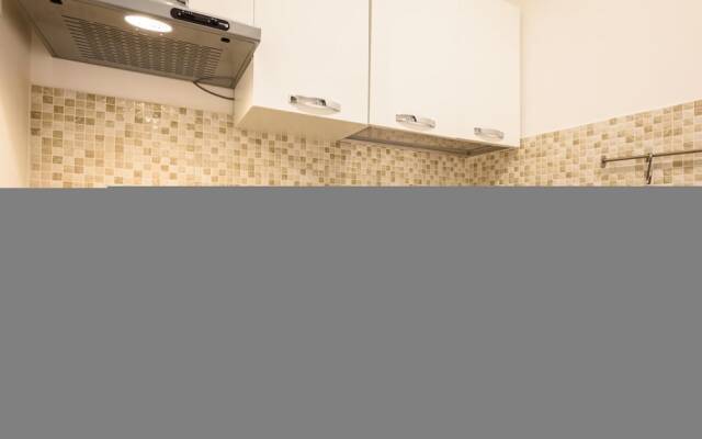 Via San Giovanni in Porta 34