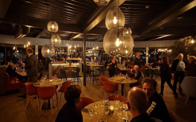 Nice Villa With Sauna and Bubble Bath in Limburg