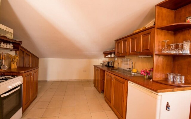 Amazing Flat With Shared Pool and Balcony in Kas