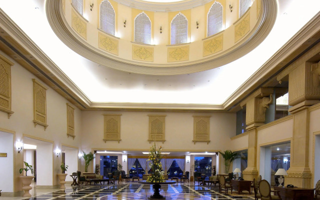 Le Méridien Jaipur Resort & Spa