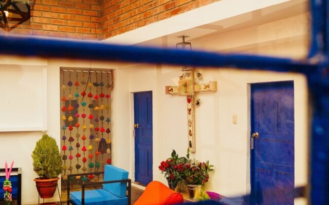 Saqray Hostel