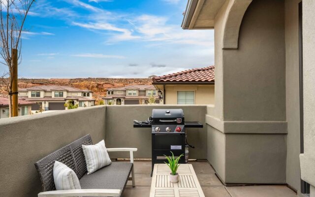 Red Rock Adventures 4 Bedroom Townhouse