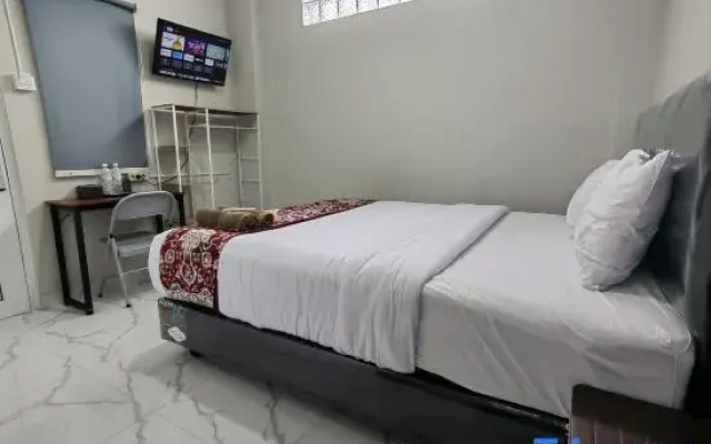 Joy Hotel
