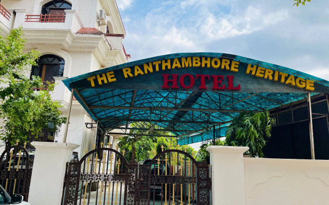OYO 17284 Hotel Vrindavan Palace