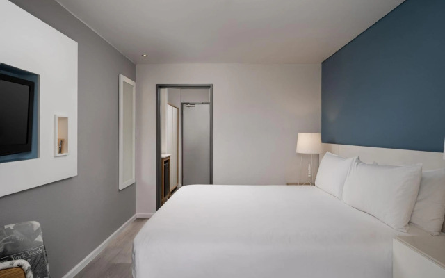 Protea Hotel by Marriott Cape Town Sea Point