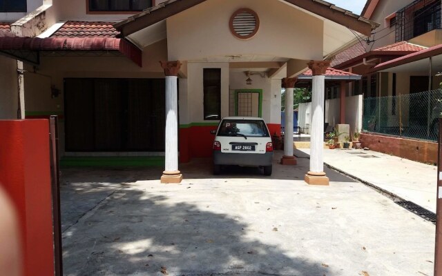 UNYK Homestay