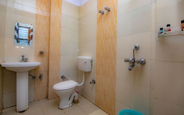 Shanti Residency - Ganga View