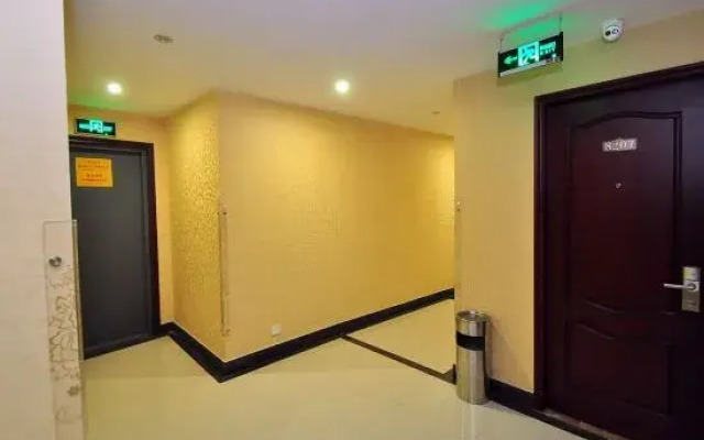 Xinyue Business Hotel