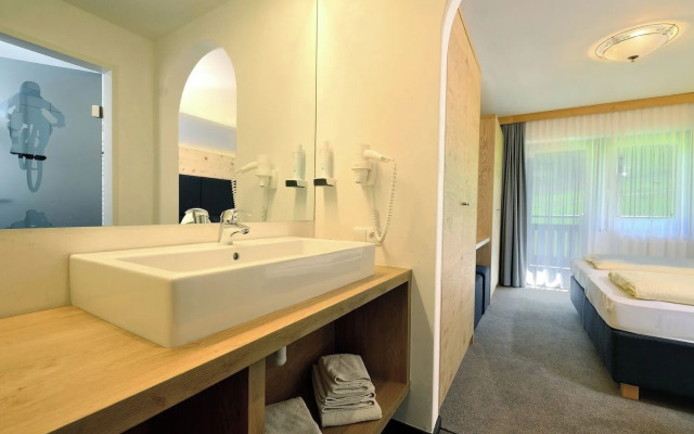 Ski & Bike Hotel Wiesenegg