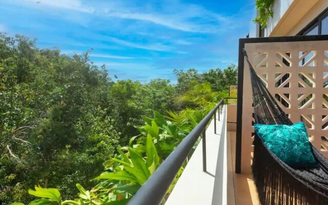 Imox Penthouse