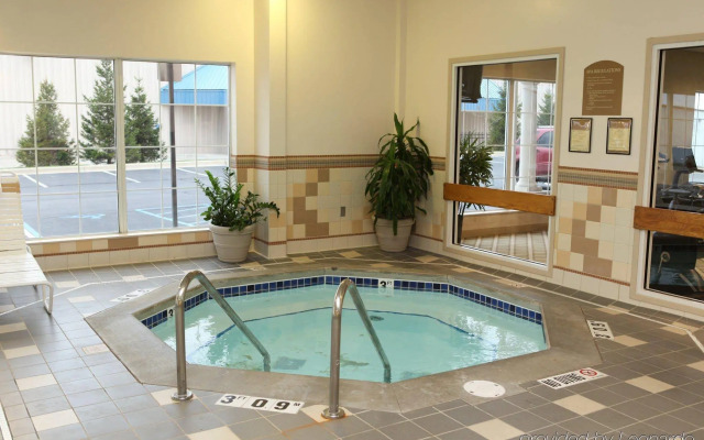 Holiday Inn Grand Rapids Airport by IHG