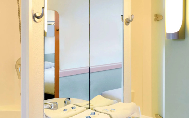 Ibis Budget Orléans Sud Co’met