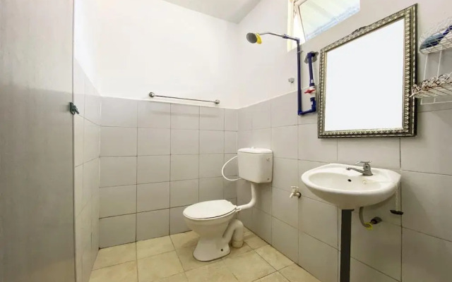 Ambong Bay Resthouse by Oyo Rooms