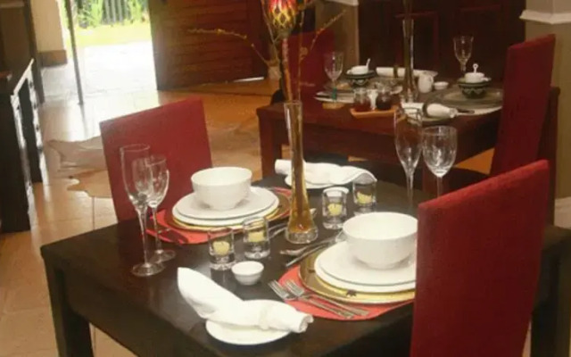 Ingwenya bed and breakfast