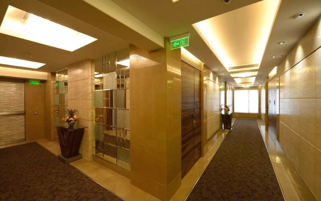 Genesis Hotel Near Mumbai Airport